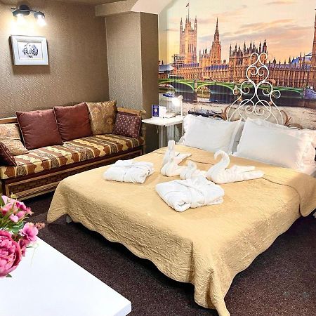 Les Mini Hotel Almaty Exteriér fotografie